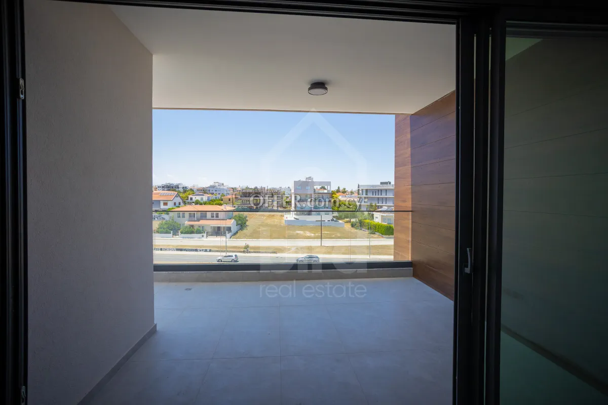 2 Bed Apartment for Sale in Strovolos, Nicosia - 5