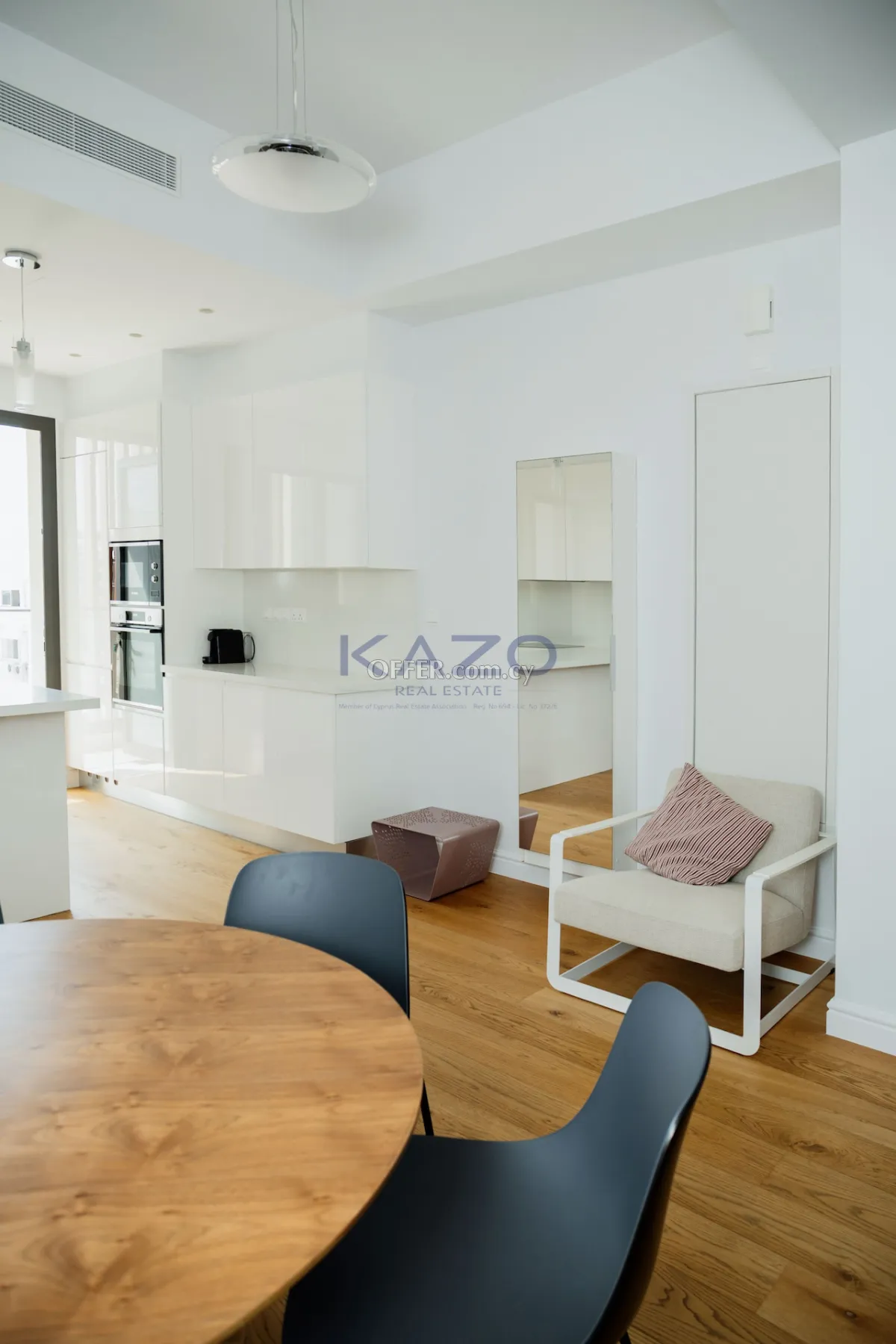 Modern 2-Bed Apartment with Pool, Germasoyeia Tourist Area - 7