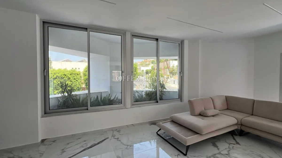 House (Detached) in Agia Fyla, Limassol for Sale - 4