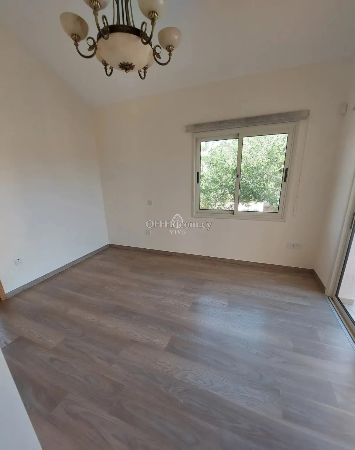 3 BEDROOM VILLA IN GERMASOGEIA WITH A POOL - 4