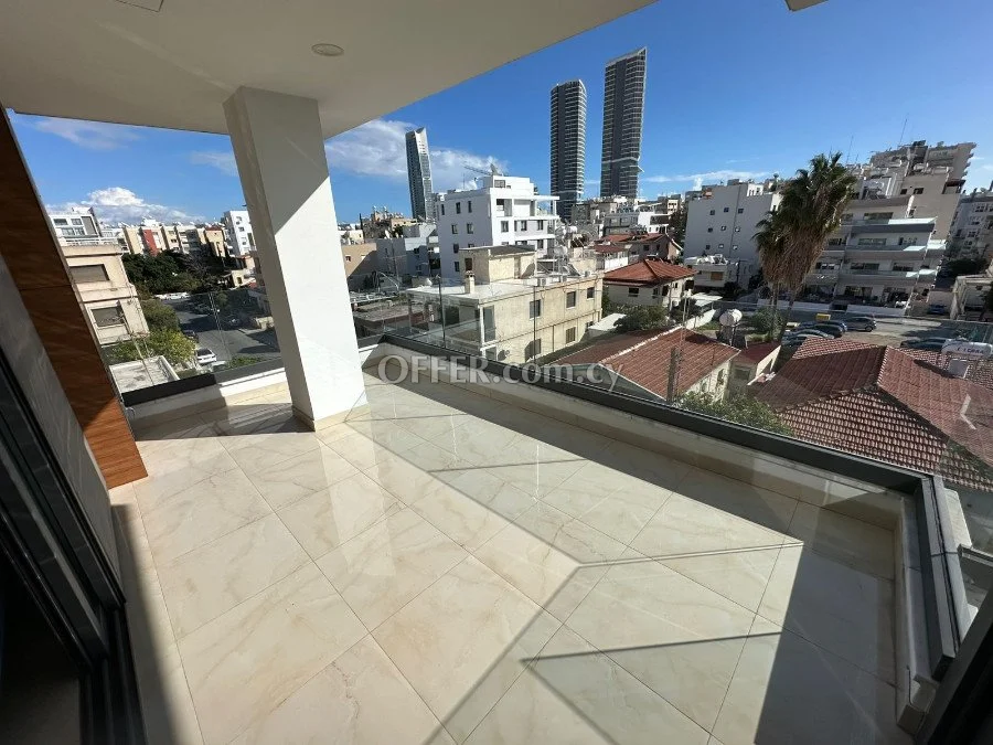 For Rent Beautiful and modern 3 bedroom and 2 baths apartment in Neapolis area in Limassol - 7