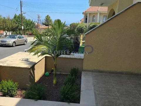 Furnished 3-Bed Semi-Detached House in Agia Fyla - 3