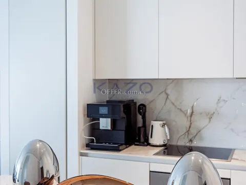 Seafront 2-Bed Apartment in Neapolis with Panoramic Views - 3