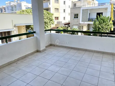 THREE BEDROOM APARTMENT IN CITY CENTRE, LIMASSOL - Main Photo