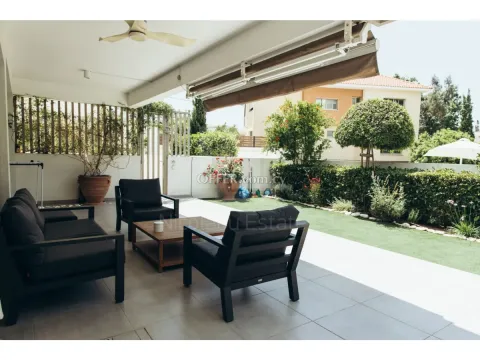 Luxury fully furnished 3 bedroom apartment in Mesa Geitonia tourist area