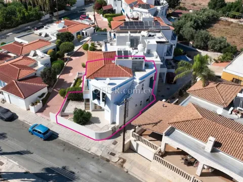 Two Storey Semi Detached House in Chloraka Paphos - 10