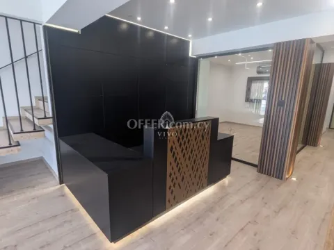 MODERN 135 M2 GROUND FLOOR OFFICE IN LIMASSOL MAIN AVENUE - 8