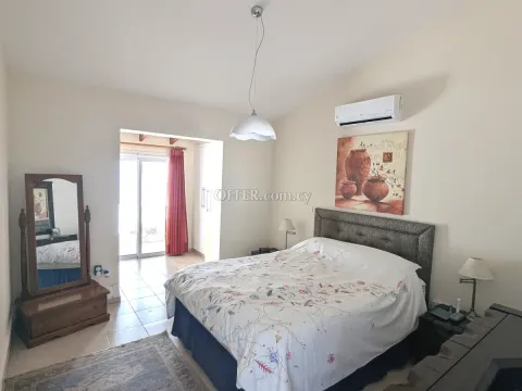 3-bedroom Detached Villa 150 sqm in Pissouri - 12