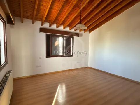 6 Bed Detached House for Rent in Engomi - Makedonitissa, Nicosia - 9