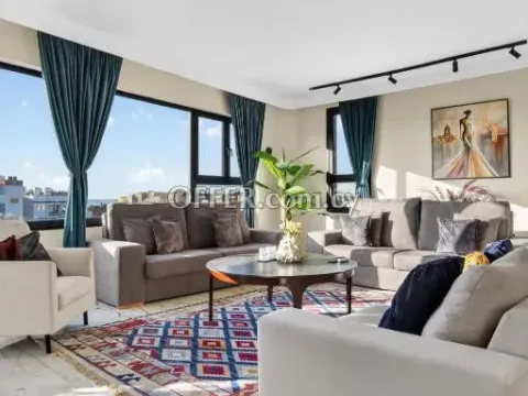 Apartment (Penthouse) in Agia Zoni, Limassol for Sale - 9