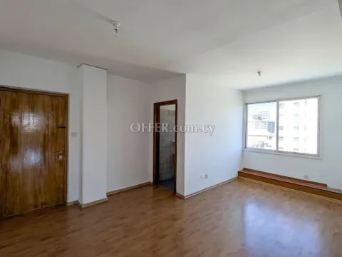 Office space in Trypiotis Nicosia - 7