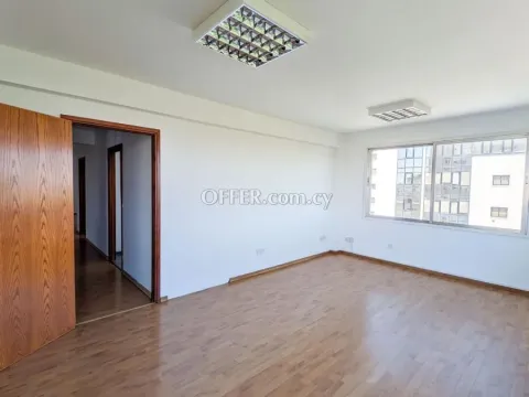 Office space in Trypiotis Nicosia - 6