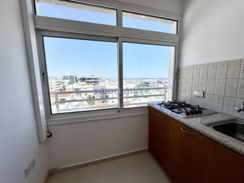 185m2 Modern Fully Renovated Office in Prime Location - 7