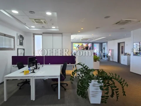 Stunning offices 518m2 Limassol's city center - Main Photo