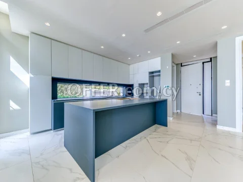 Luxury 5-Bedroom Seafront Villa in Coral Bay, Paphos - 2