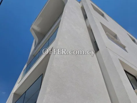 Whole floor 2 + 1 penthouse with private roof garden - 2