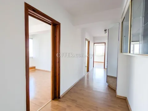 Office space in Trypiotis Nicosia - 4