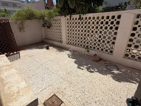 FOUR BEDROOM SEMI DETACHED VILLA IN CITY CENTRE, LIMASSOL - 2