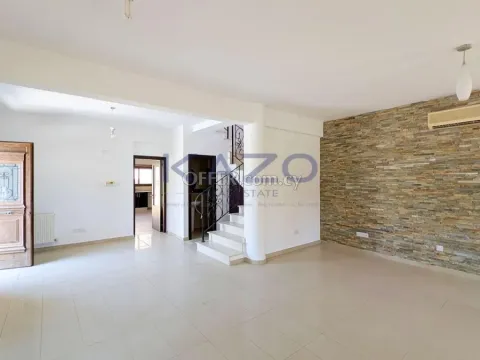 Four-Bedroom House in Aradippou, Larnaca - 7