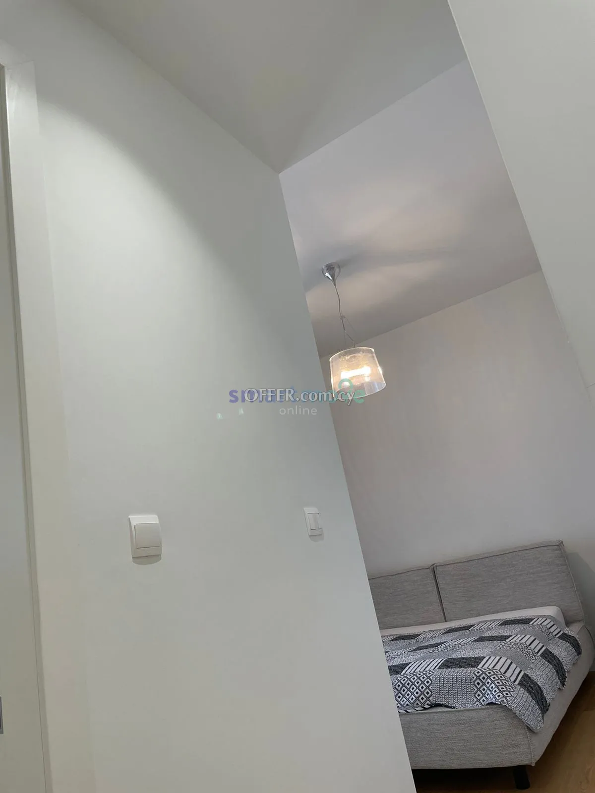 3 Bedroom Top Floor Apartment For Rent Limassol - 2