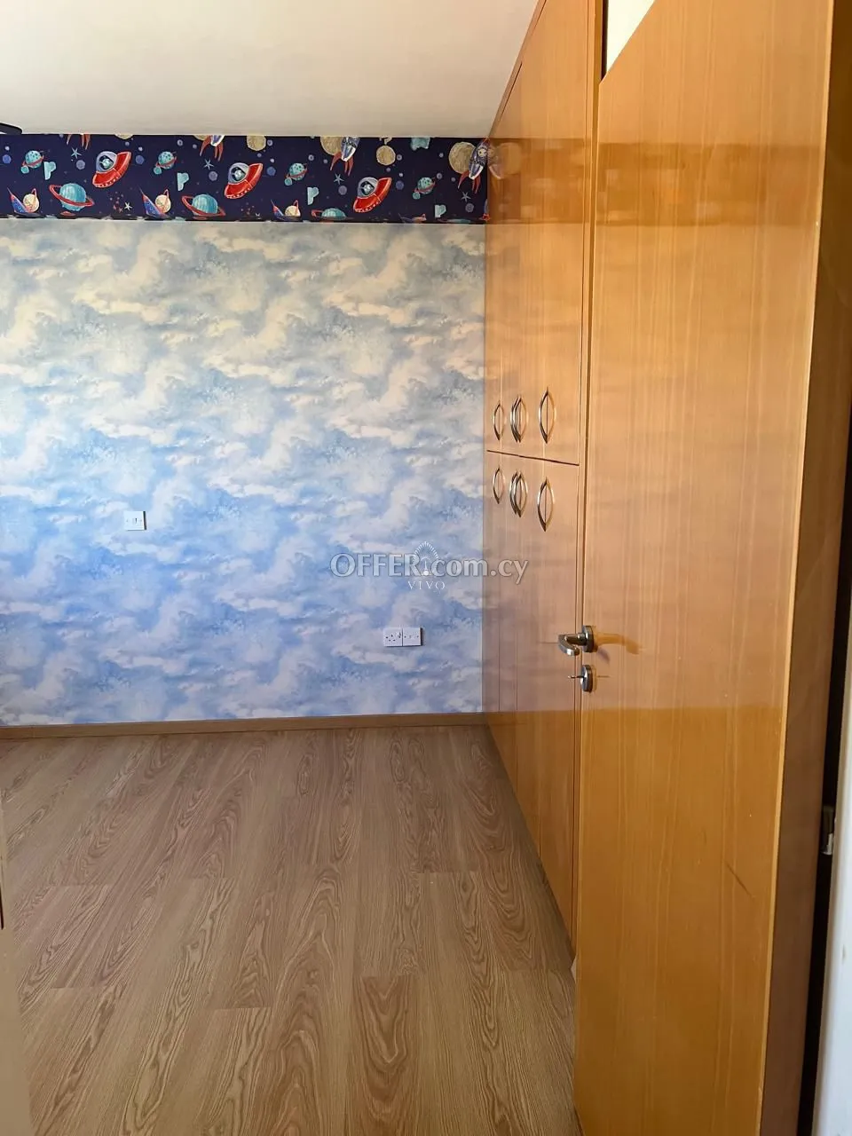 THREE BEDROOM PENTHOUSE IN AGIOS SPYRIDON - LIMASSOL - 2