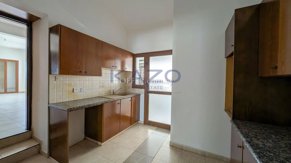 Detached Two Storey House in Aradippou, Larnaca - 2