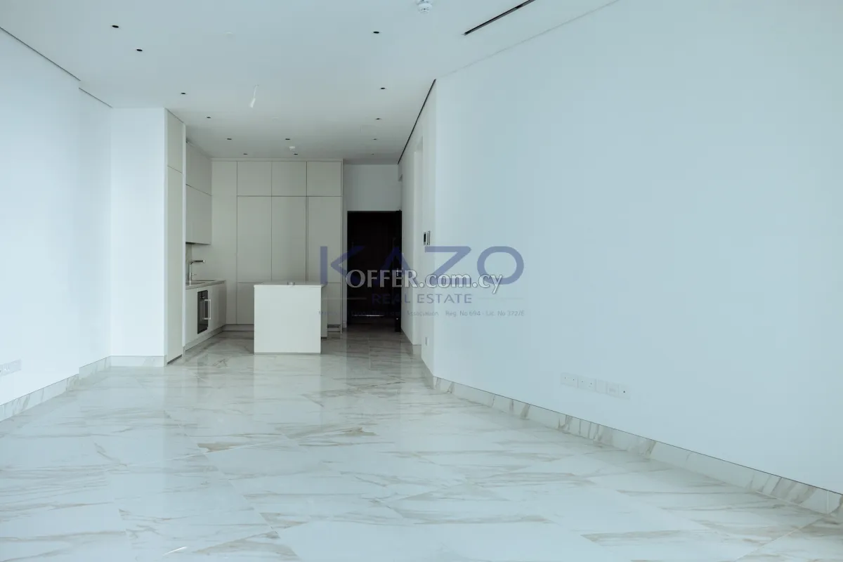 Modern Seafront 2-Bed Apartment in Neapolis - 2
