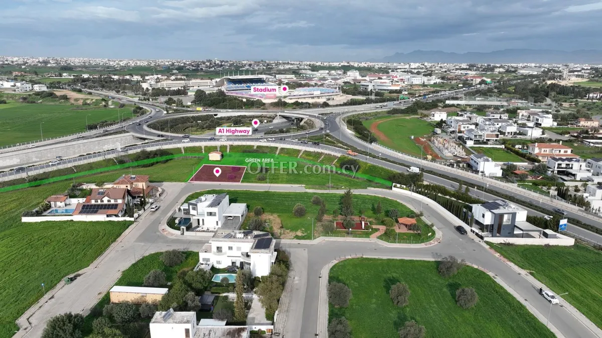 Residential plot in Latsia Nicosia - 1