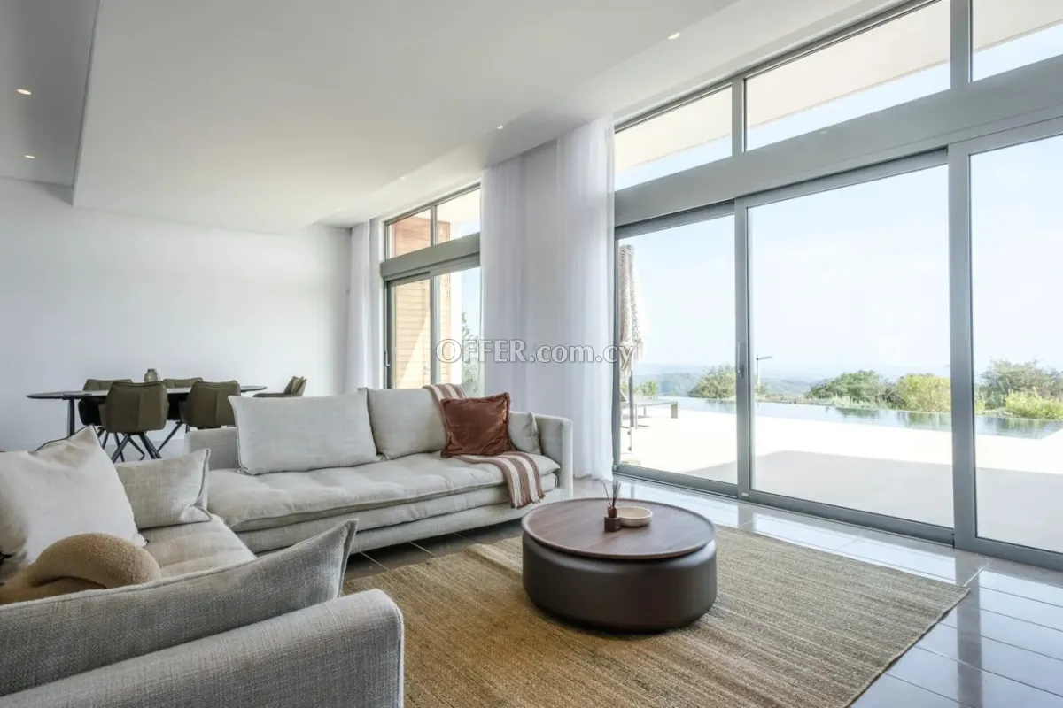 House (Detached) in Minthis, Paphos for Sale - 1