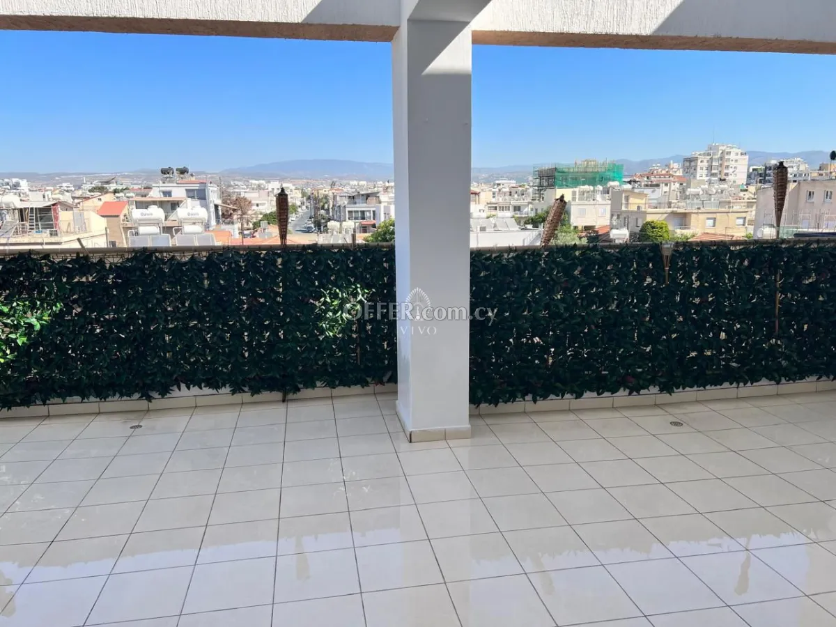 THREE BEDROOM PENTHOUSE IN AGIOS SPYRIDON - LIMASSOL - 1