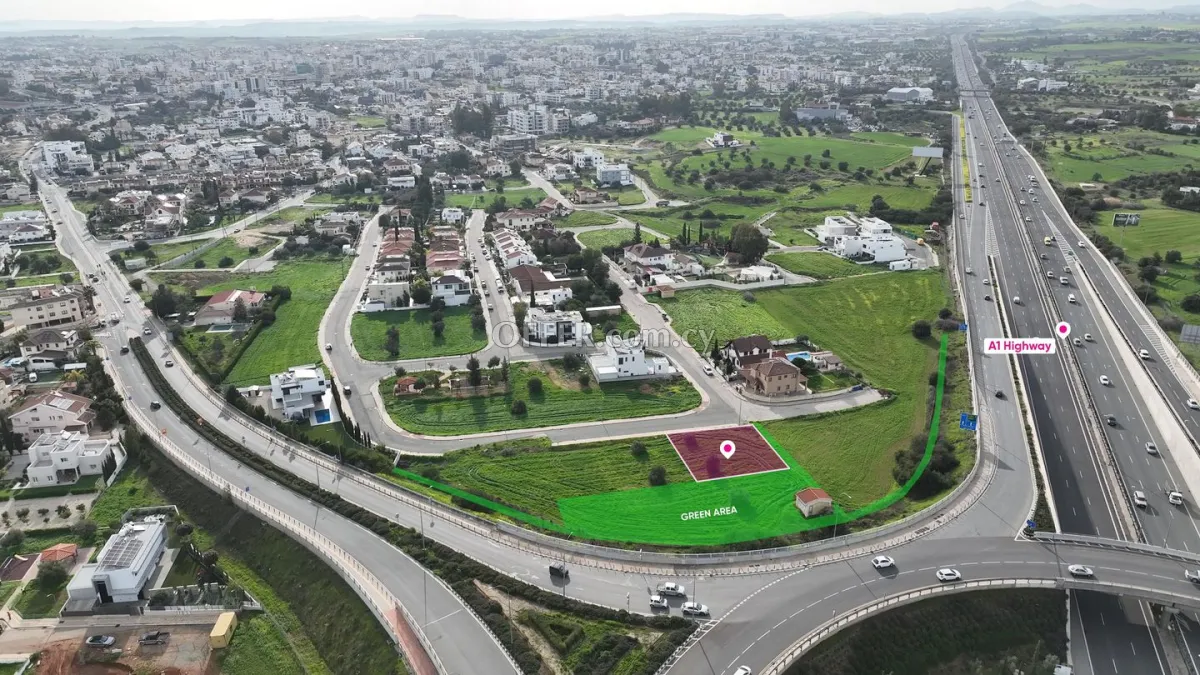 Residential plot in Latsia Nicosia - 4
