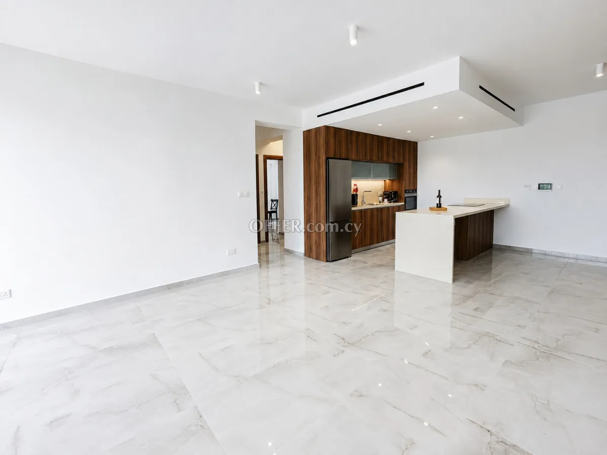 Modern Furnished 3-Bed Apartment, Paphos Center - 6