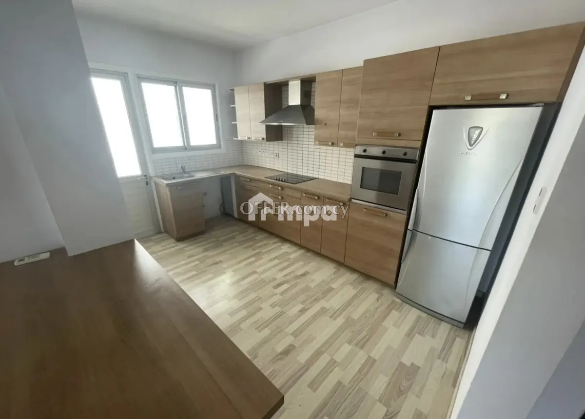 Furnishaed 2-Bed Apart ment in Papllouriotissa Gated Complex - 7