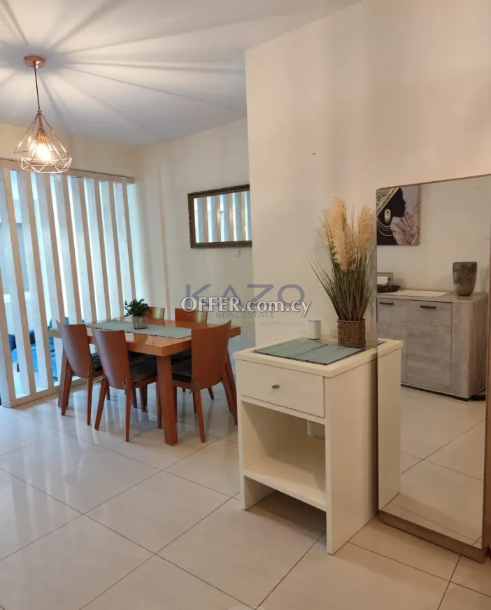 Spacious 3-Bedroom Apartment in Neapolis - 9