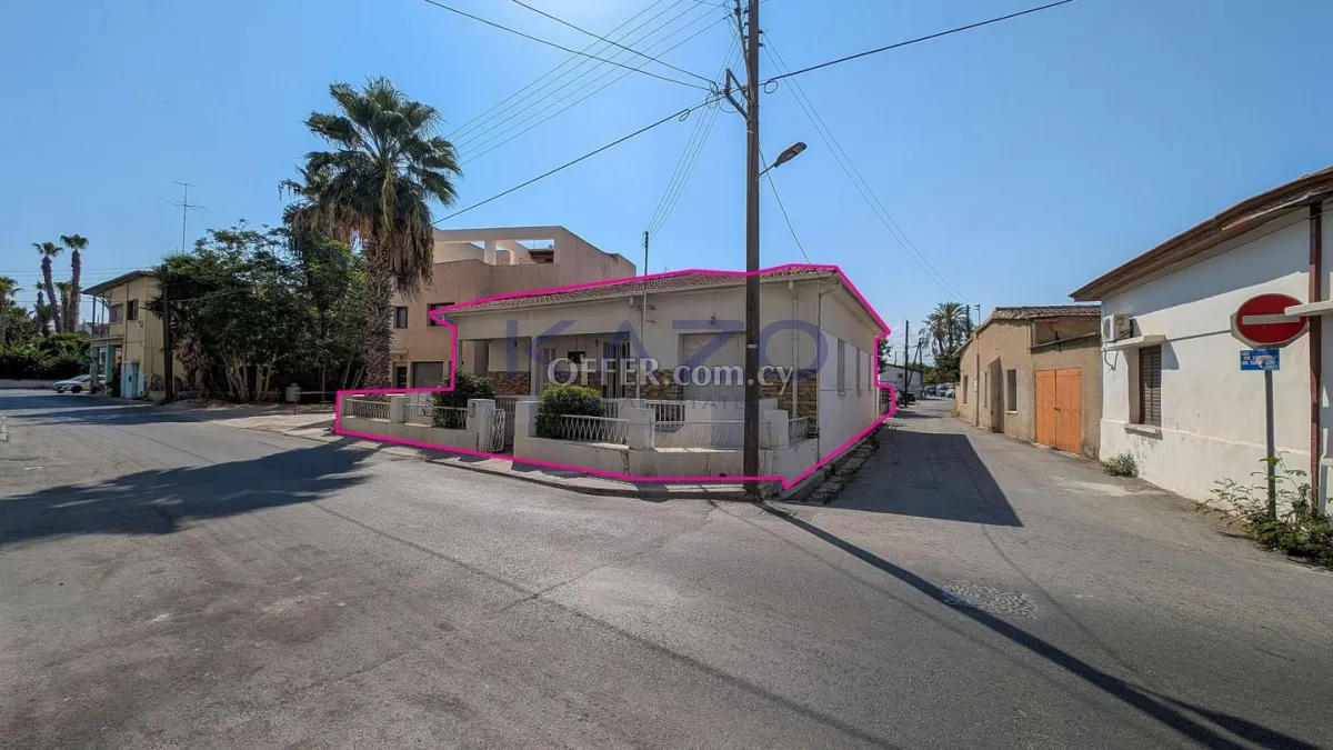Three-bedroom detached house in Sotiros, Larnaca - 11