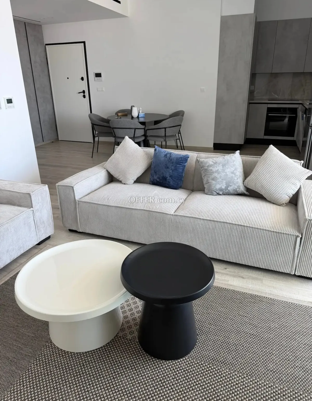 SPACIOUS 3 BEDROOM PENTHOUSE IN AGIOS IOANNIS - 9