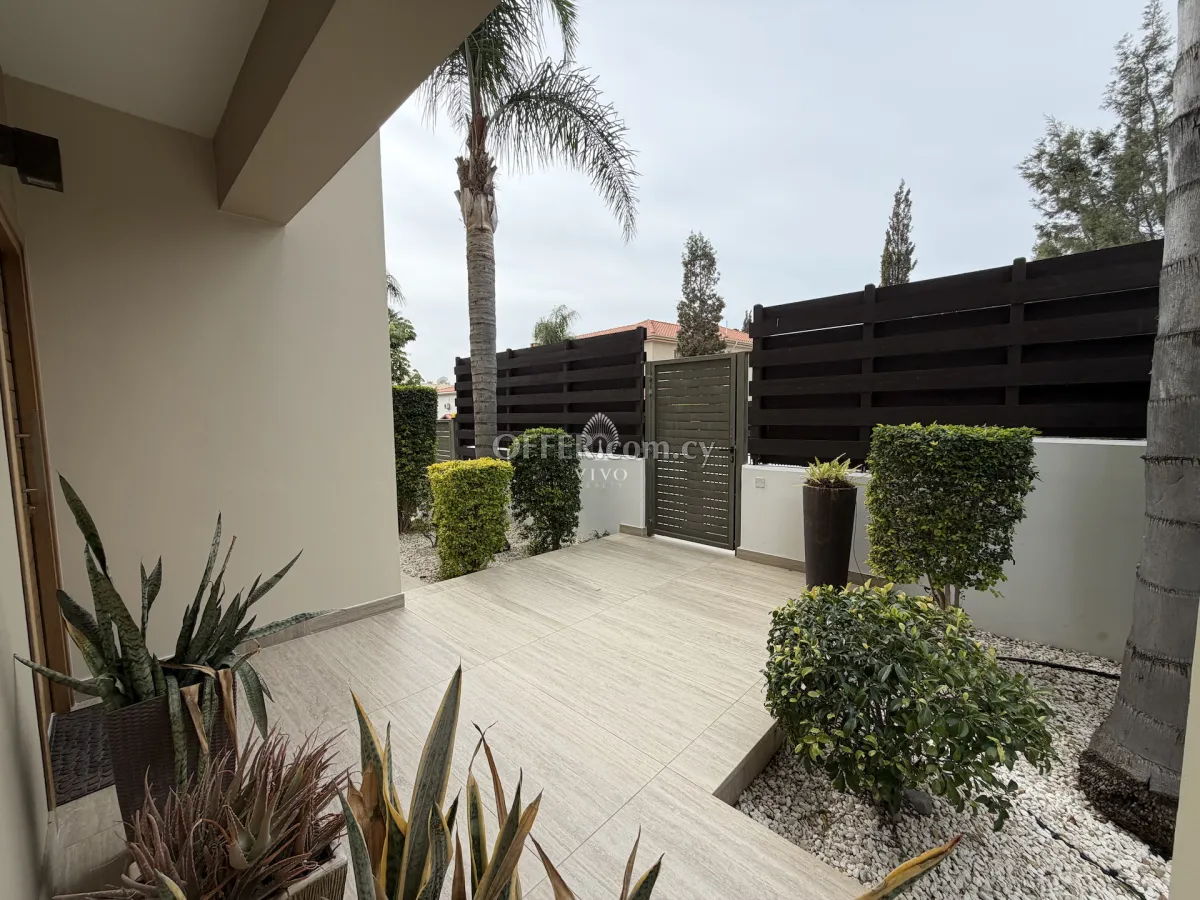 FIVE BEDROOM VILLA WITH SWIMMING POOL IN PYRGOS TOURIST AREA, LIMASSOL - 8
