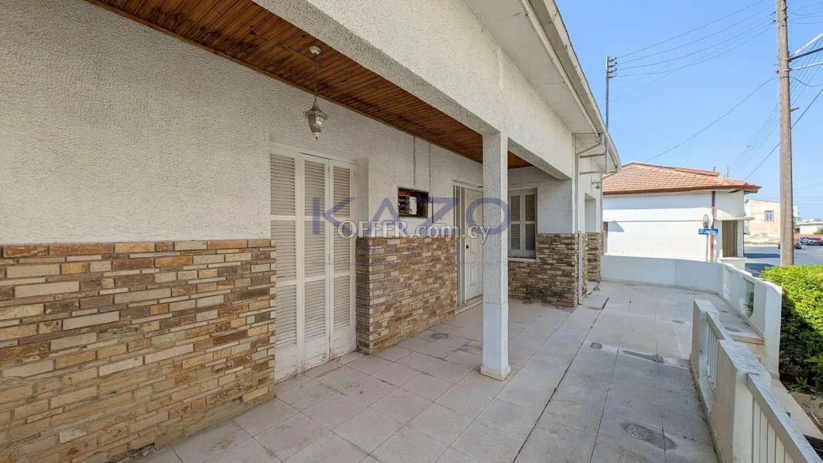 Three-bedroom detached house in Sotiros, Larnaca - 10