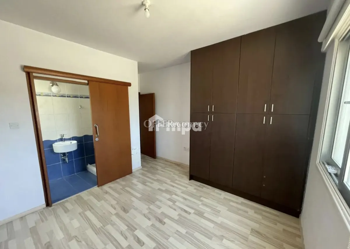 Furnishaed 2-Bed Apart ment in Papllouriotissa Gated Complex - 3