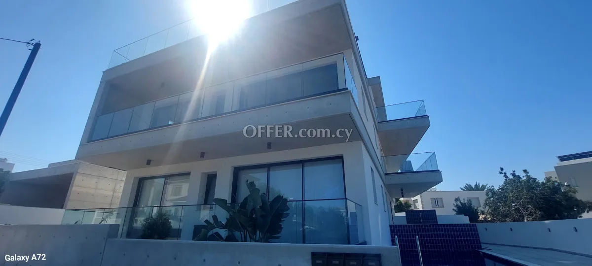 Modern Two Bedroom Apartment in Peaceful Konia Area - 6