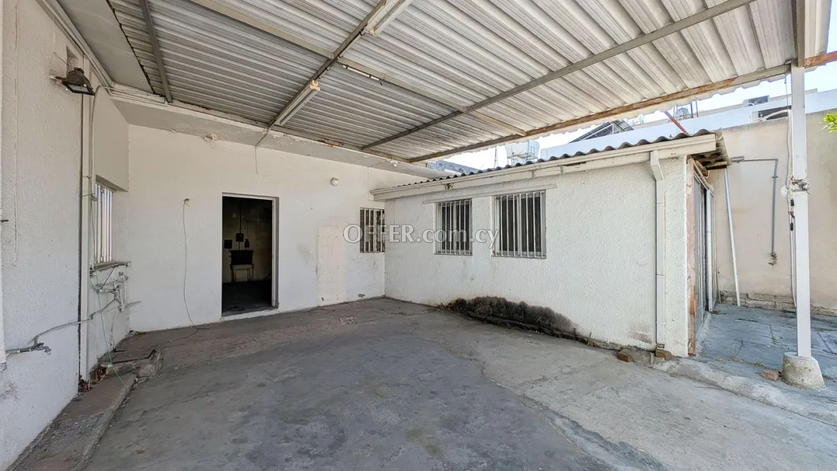 Three bedroom detached house in Sotiros Larnaca - 4