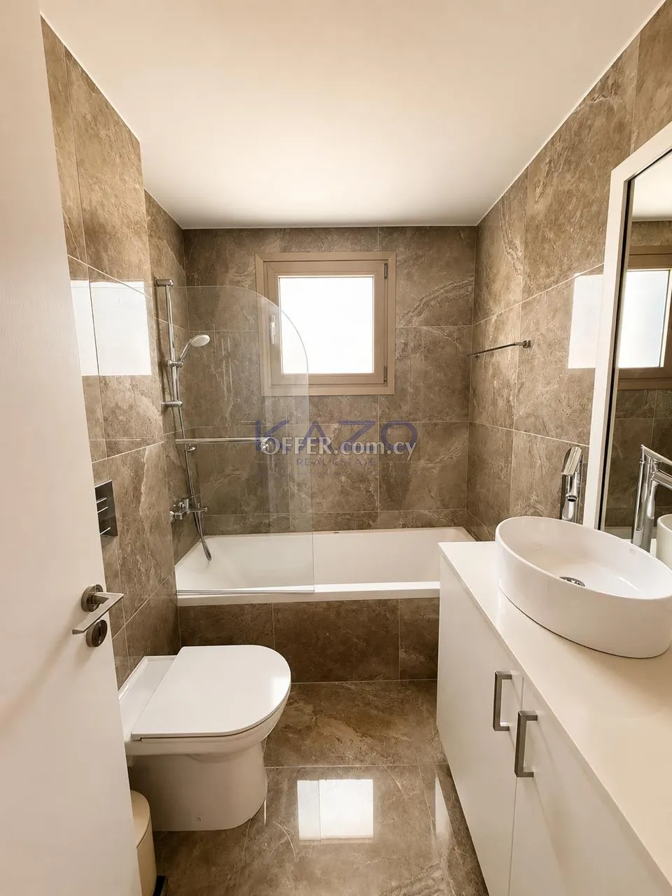 Top Floor Resale Apartment with 3 Bedrooms in Germasoyeia - 6