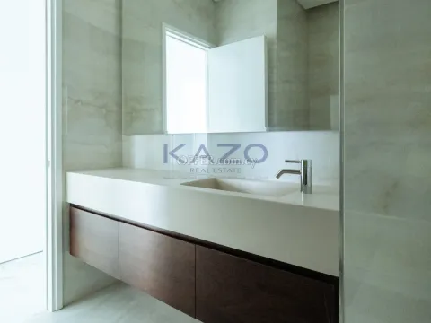 Modern Seafront 2-Bed Apartment in Neapolis - 4