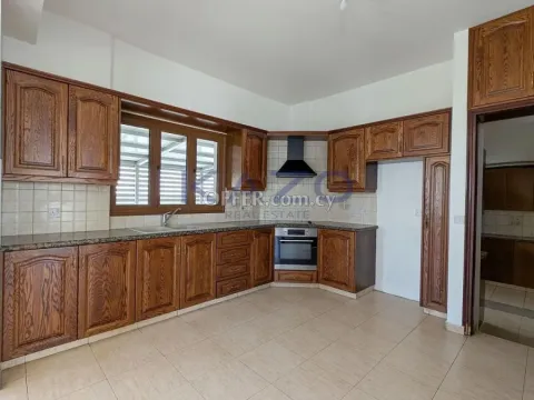 Detached Two Storey House in Aradippou, Larnaca - 3