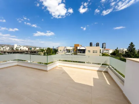 Top Floor Resale Apartment with 3 Bedrooms in Germasoyeia - 2