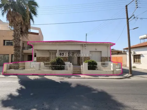 Three bedroom detached house in Sotiros Larnaca - Main Photo