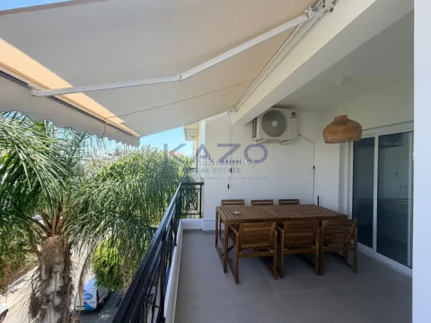Modern 3-Bed Top-Floor Apartment in Petrou & Pavlou - Main Photo