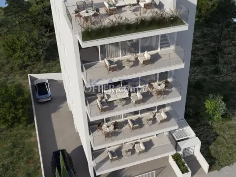 2-Bedroom Whole Floor Apartment in Petrou & Pavlou - 12