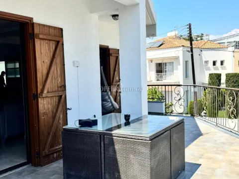THREE BEDROOM SEMI DETACHED HOUSE IN TOURIST AREA, LIMASSOL - 11