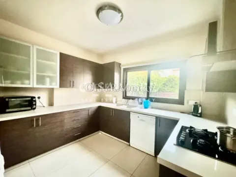 5 Bedroom Villa Latsia, Nicosia - 7
